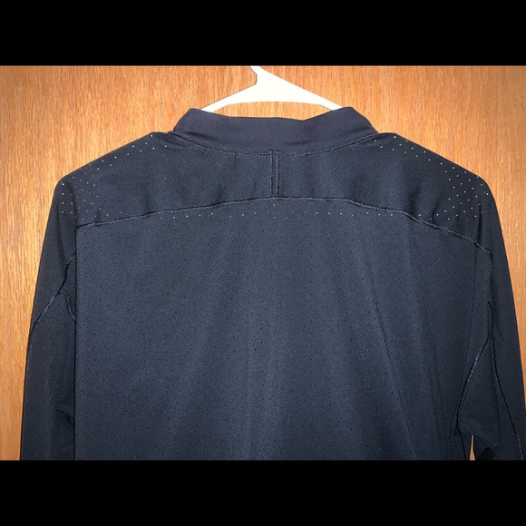 Lululemon jacket - Picture 6 of 7